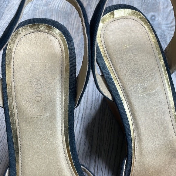 XOXO Platform Wedge Sandal, black Canvas with Canvas flower, size 8.5 - Picture 7 of 9